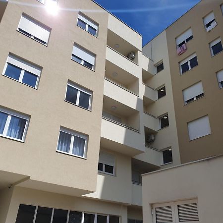 Apartmanm&M Banja Luka Buitenkant foto