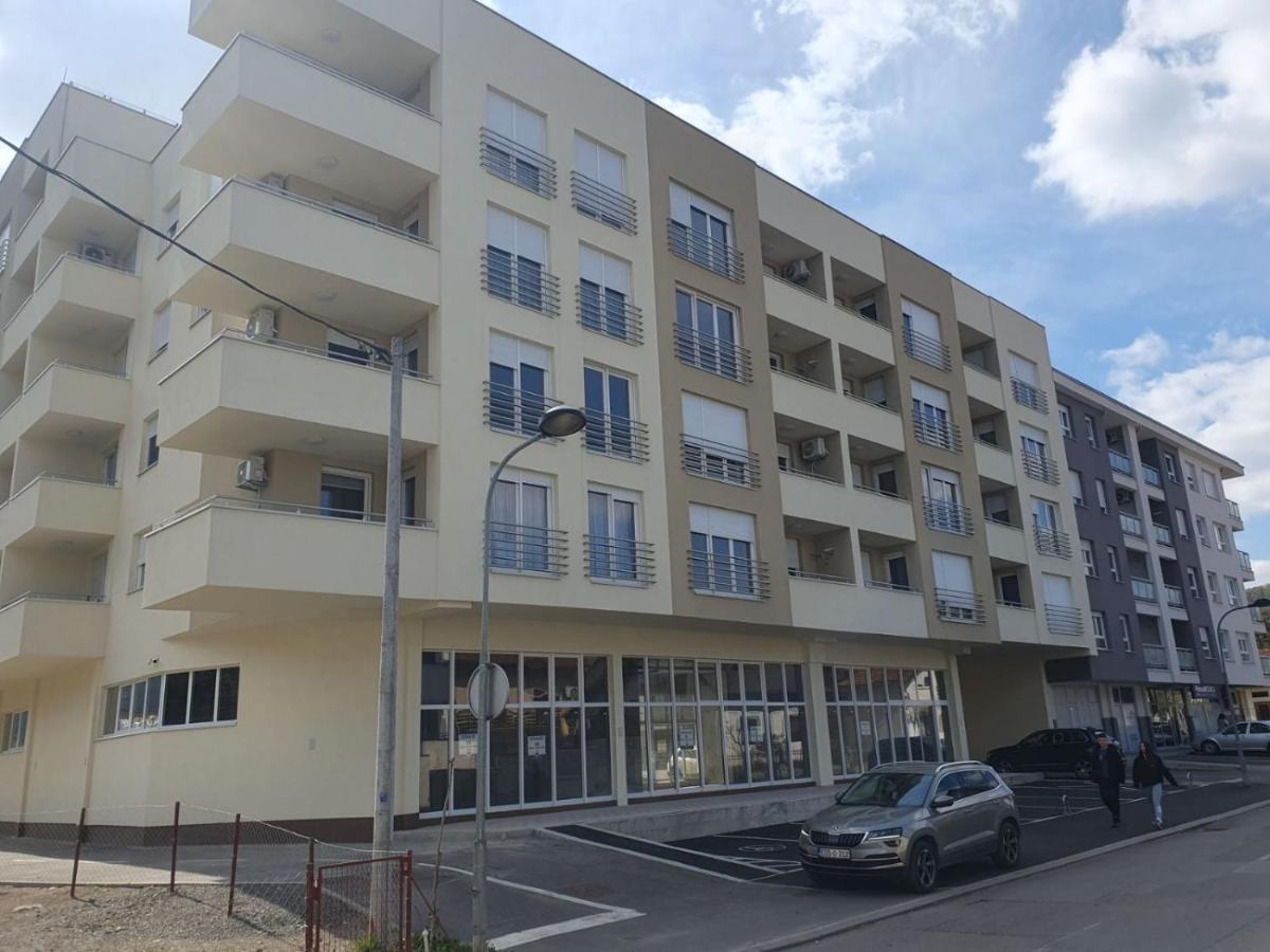 Apartmanm&M Banja Luka Buitenkant foto